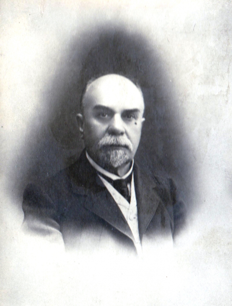 Владимир Васильевич Зосимовский, врач. 